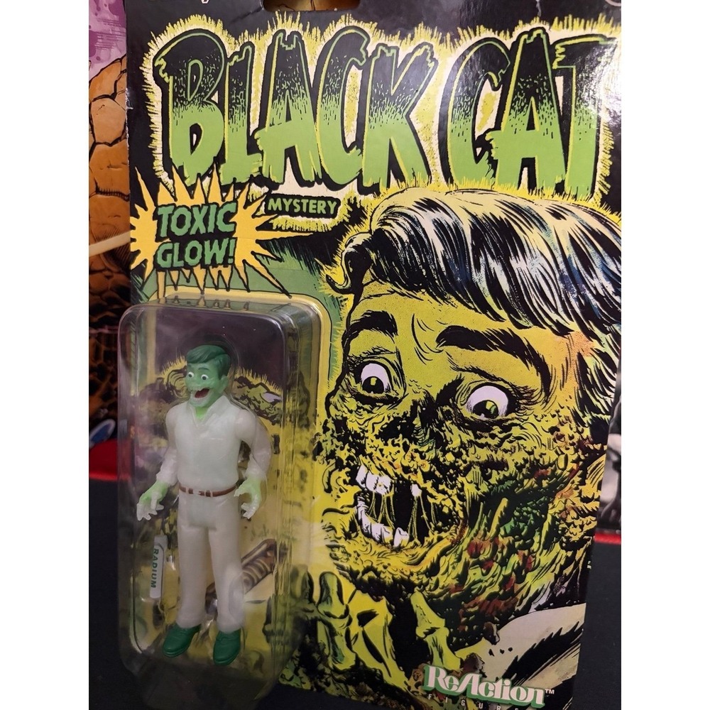 Super7 Reaction - Horror Figure - Black Cat / Radium Man GITD